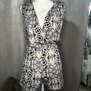 Multi-color Sleeveless Romper with cross front